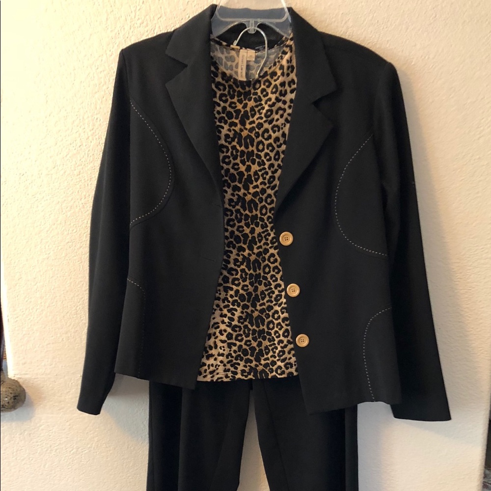 Courtenay 2 Piece Pant Suit